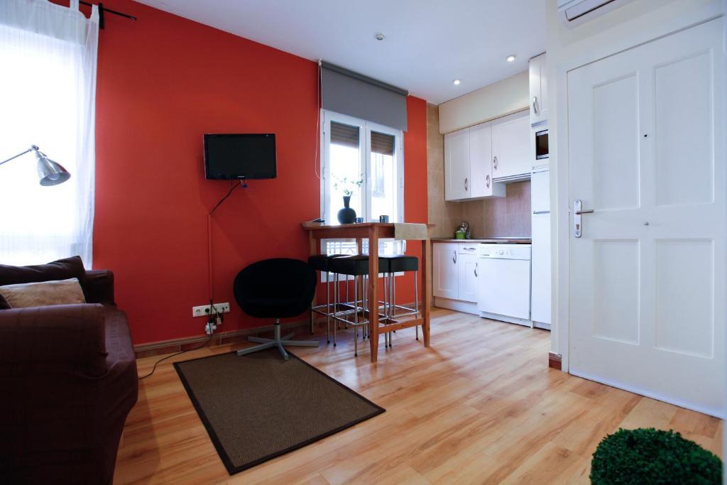 מדריד Apartamento Tirso De Molina חדר תמונה